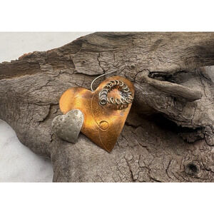 Artisan Made Art To Wear Vintage Handmade Copper Tin Heart Pin Brooch MCM